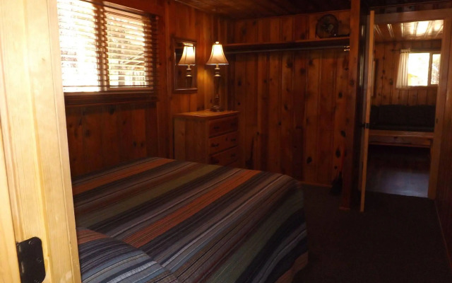 Arizona Mountain Inn and Cabins