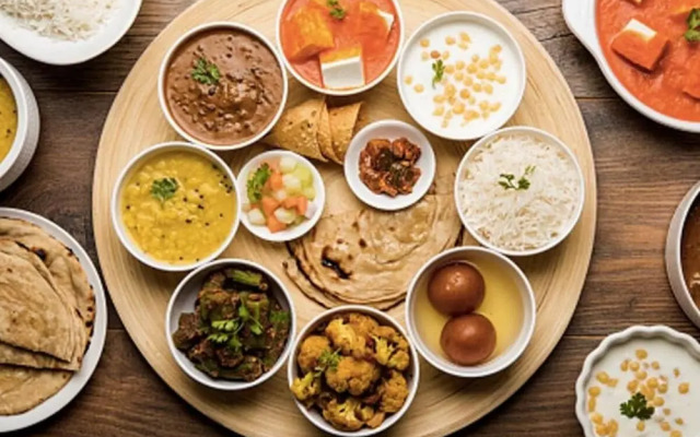 Hotel Madhav Palace