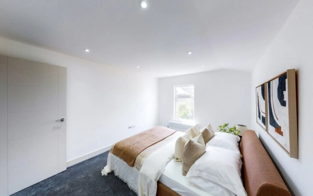 The Harlesden Hideaway - Elegant 4bdr House With Garden