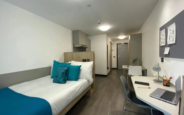 Student Only Swanston House
