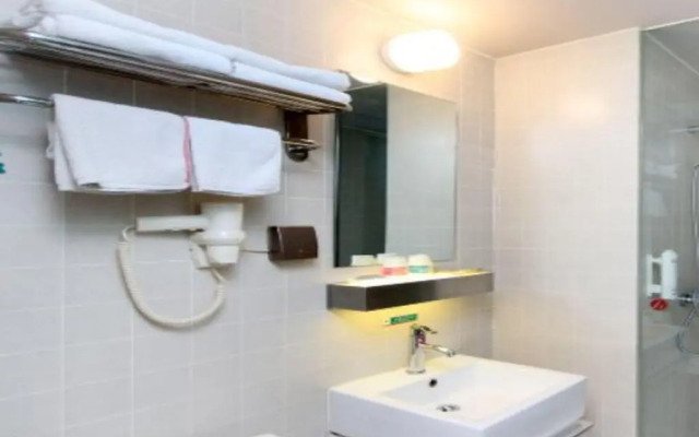 Jinjiang Inn Select (Shenyang Railway Station Taiyuan South Street)