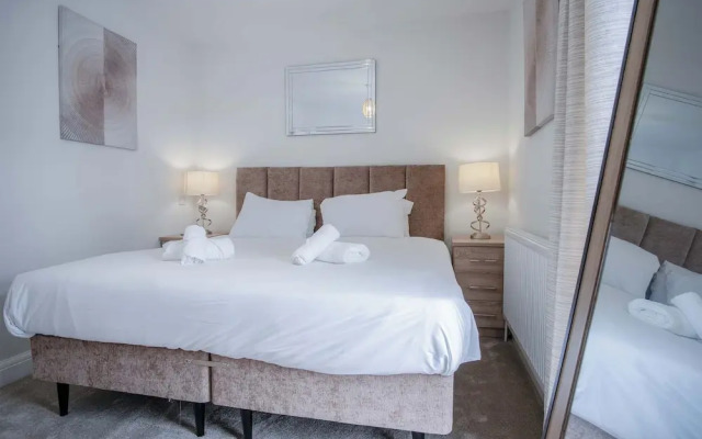 Fleet Street - 2 Bedroom - Swansea