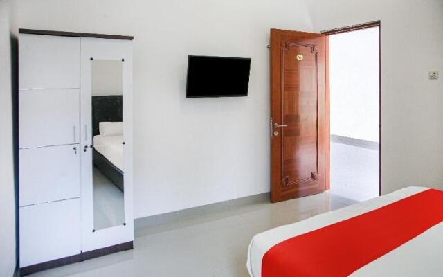 Pasir Padi Inn Syariah  by OYO Rooms