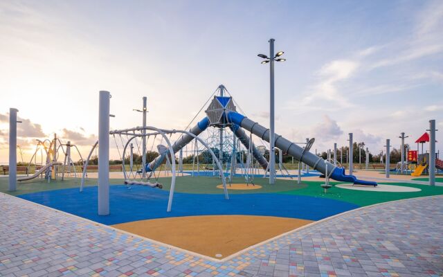 Sunny Haven Sea View Escape by Sea N Rent