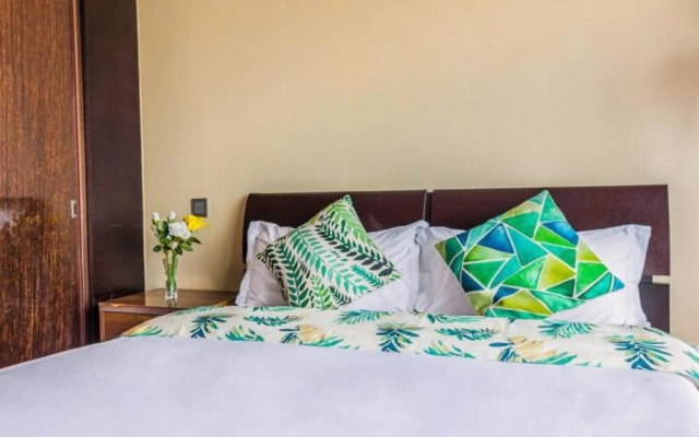 Ruide Linjiang Shangpin Apartment