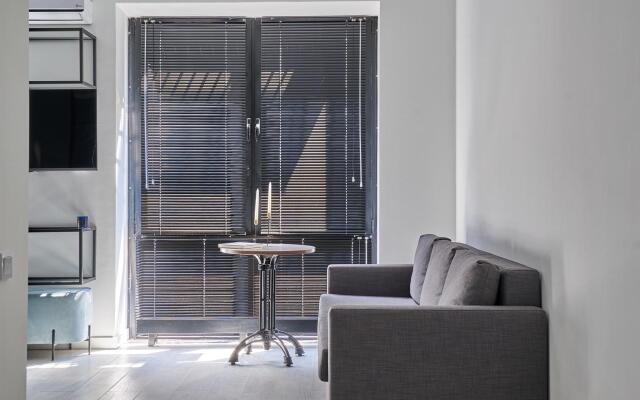 Apartments on Volgogradsky Avenue 32/3k3, sq. 216