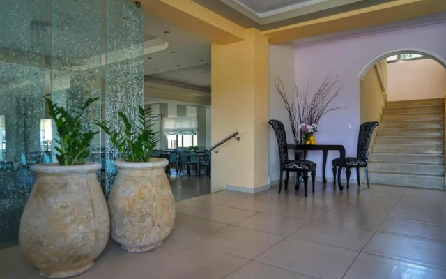 Kokoni Beach Hotel