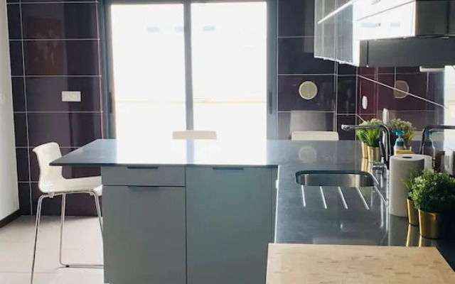 Modern Flat Near Lisbon