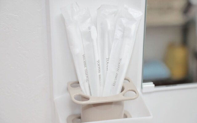 Vivid Zebra House - 197-1