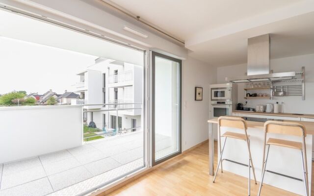 LA Perouse - Apt 2 Chambres,parking, Proche Rennes