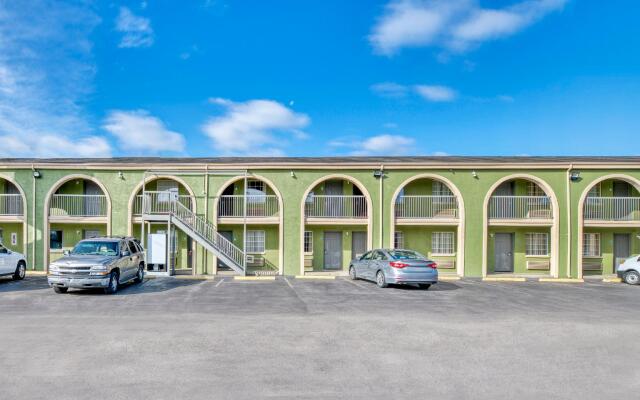 OYO Hotel Channelview I-10