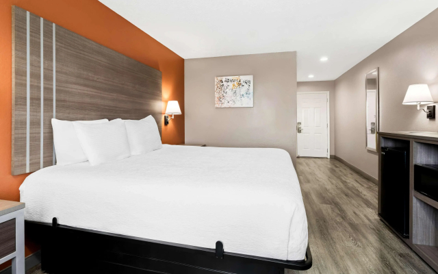 Best Western Gateway Inn