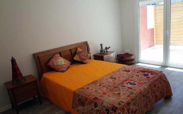 Lisbon Beach Apartments 8