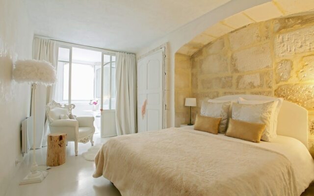 Maison Plume