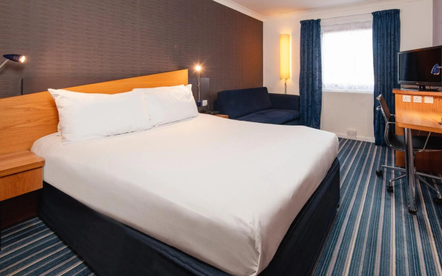 Holiday Inn Express London Chingford by IHG