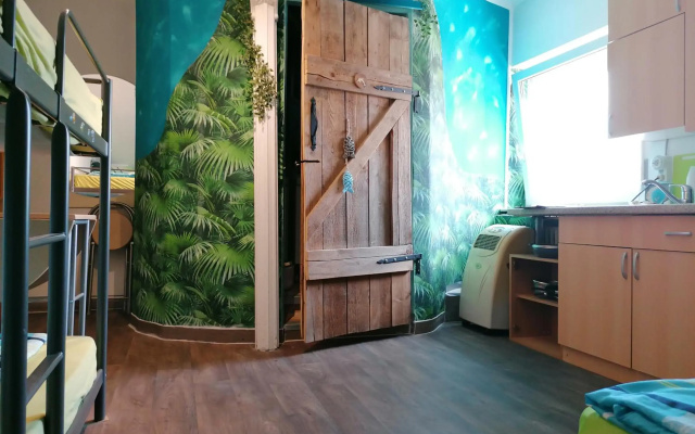 Delfina nähe Europa park Rust