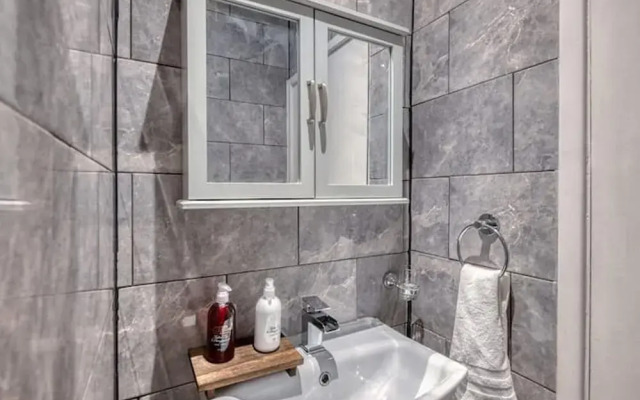 Charming Cottage,trafford Retreat, Pets Welcome
