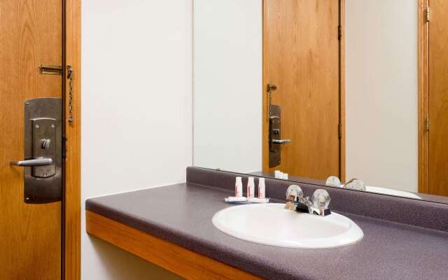 Super 8 by Wyndham Sparta