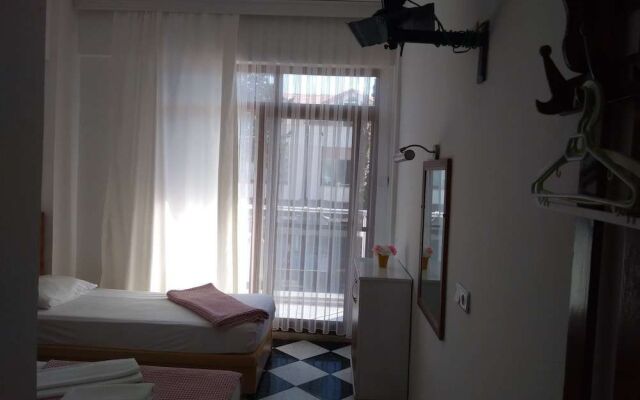 Turkuaz Otel Turunc