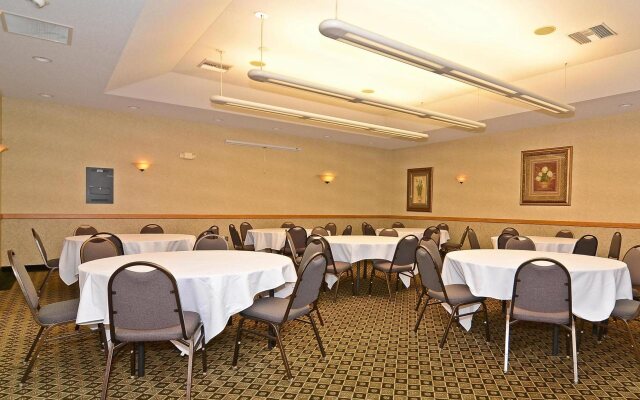 Best Western Baraboo Inn