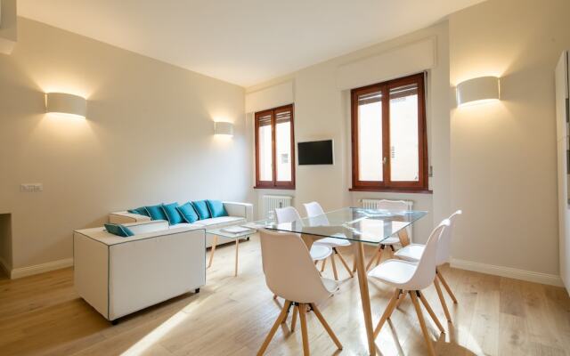 Ponte Vecchio White by Mmega