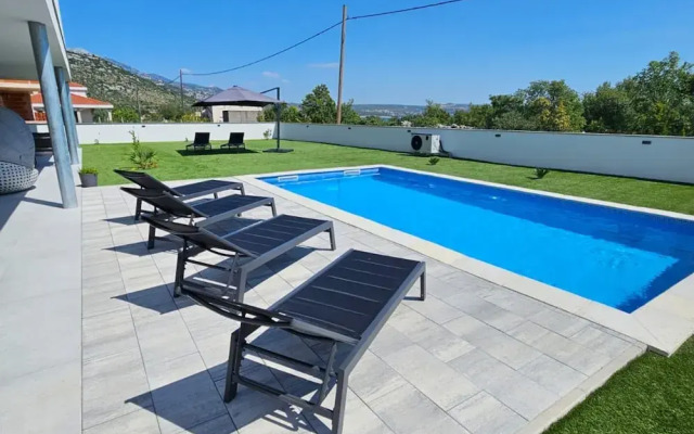 Lux Holiday Home Slatki
