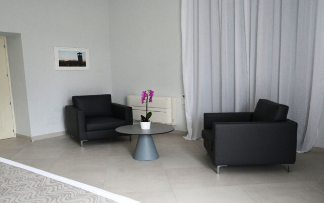 Dioniso’s Luxury Apartments Municipio