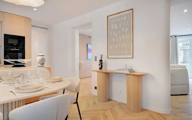 Spacious Flat - 4 Br/10p - Madeleine