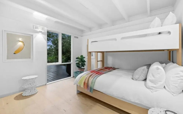 The Coast Country Cottage