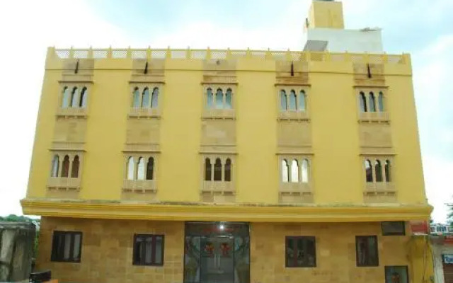Vanraj Palace