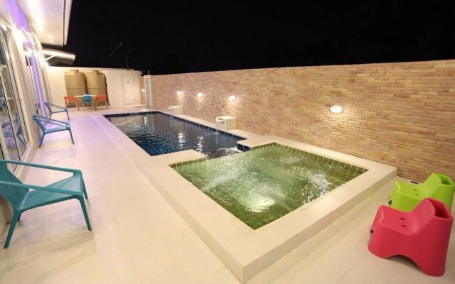 Ban San Sabuay (Townhome)