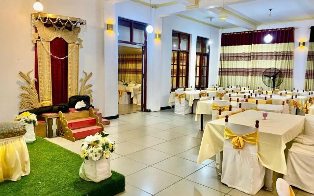Royal Mount Hotel