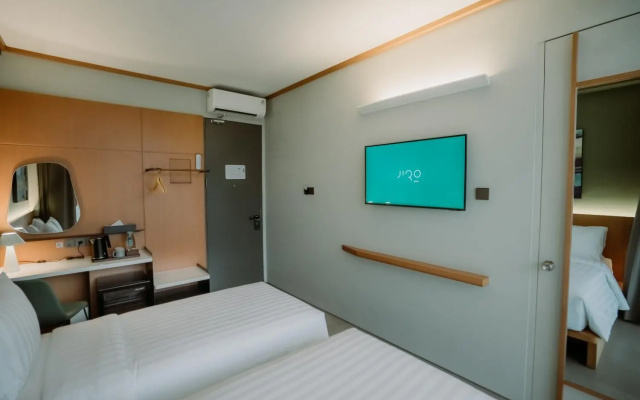 Jiro Hotel – Guest Rooms – Bandung