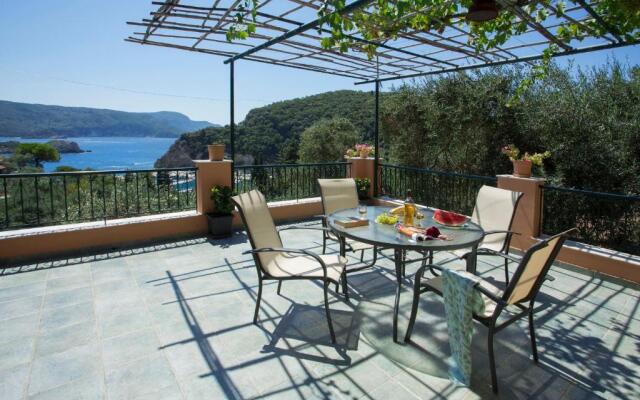 Thalassa Studios