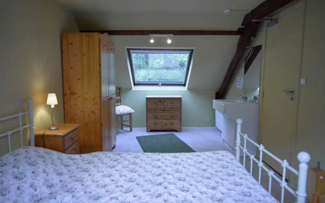 Charming and Well Renovated Country House