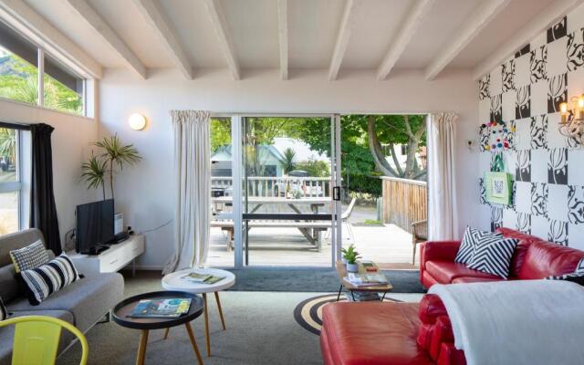 Number 10 Arrowtown Sleeps 12