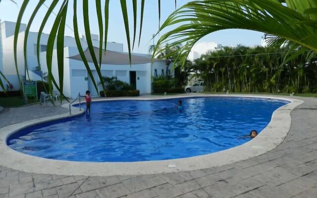 CASA CEIBA by TRVL2HM