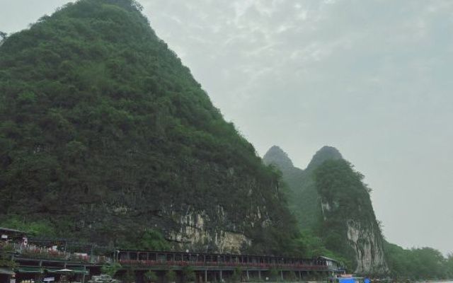 Hexing Preferred Hotel (Shenzhen Nanlian Subway Station)