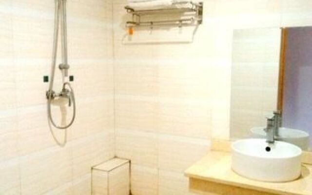 Nanning Caiyuan Business Hotel