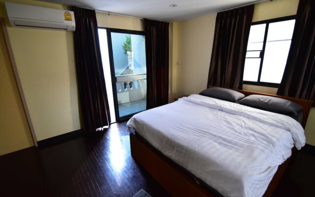 Mangosteen Bangkok Sukhumvit