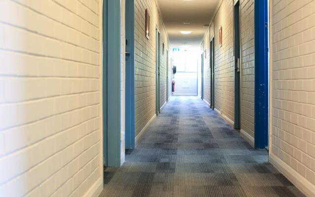 Little Coogee Hotel