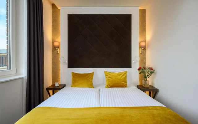 M-Square Hotel