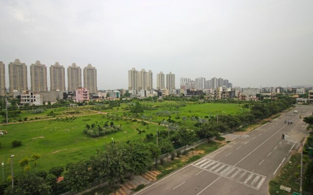 OYO 9192 Hotel Raghav Residency