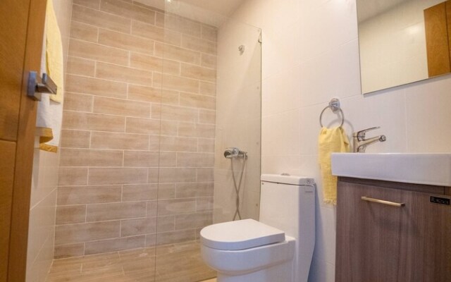 Featuring City Views, 1Br Downtown Stylish 2 Bt Sleeps 2 Wifi Gym Cine 2C