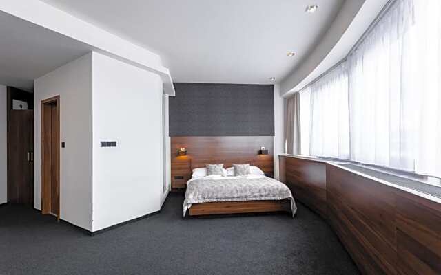 Tempus Club