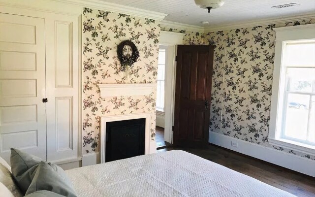 The Gibson House Inn