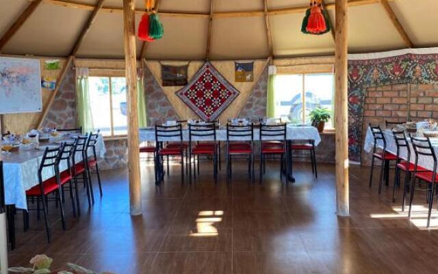 Yurt camp Sonun