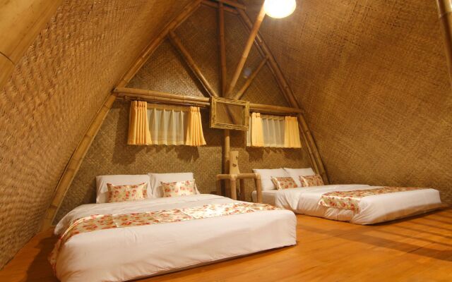 Villa ChavaMinerva Bambu - Lembang