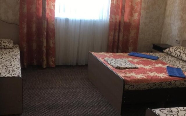 Hotel Tri Bogatyrya