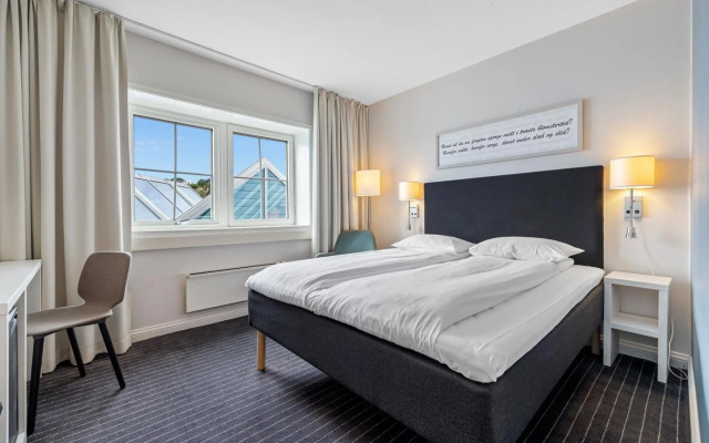 Home Hotel Grimstad